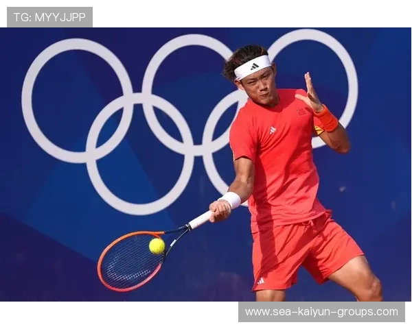 张之臻0-2负阿特马纳，中网男单首轮失利，网球张之臻身高